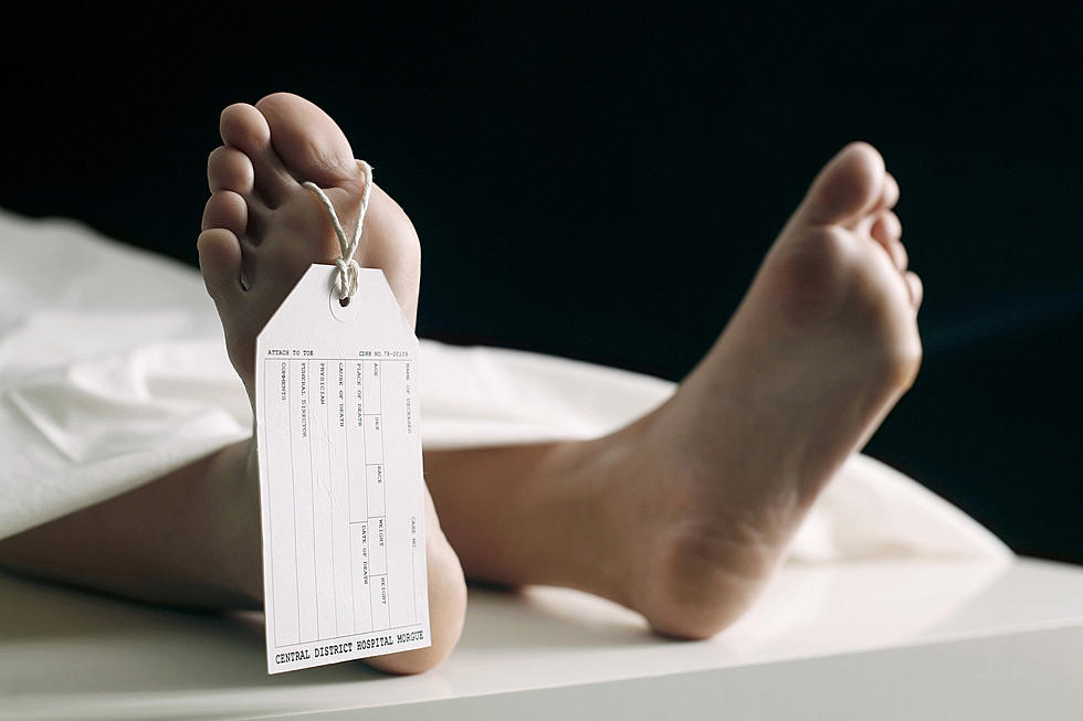New York hospital says woman posted cadaver pics on social media