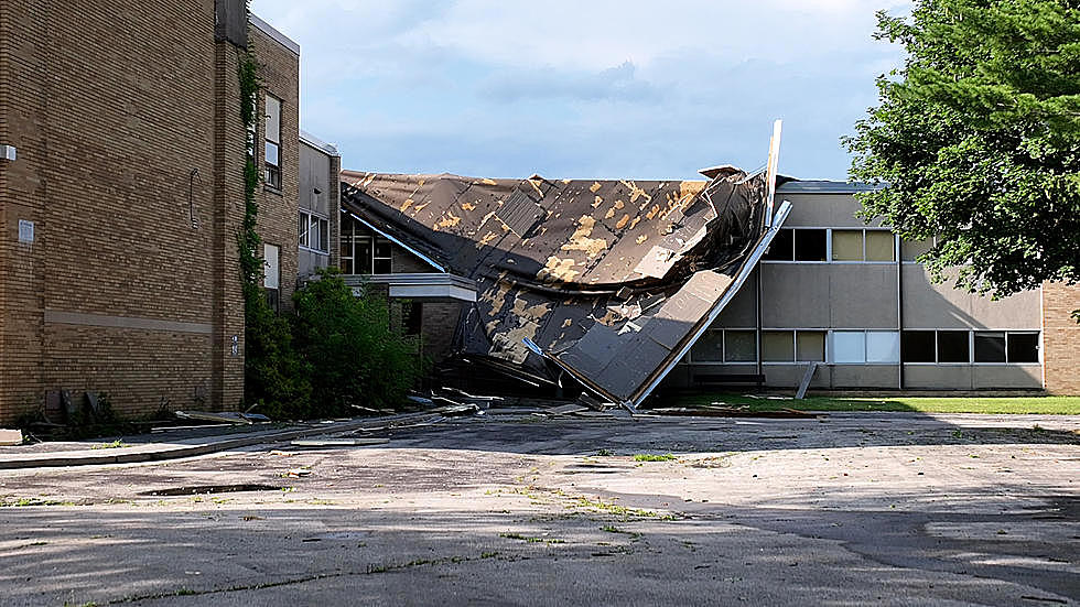 School Board Meets About What to Do With Vacant High School Building