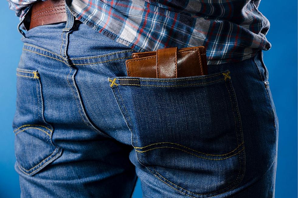 Alarming Number of New Yorkers Keep This Dangerous Item in Wallet