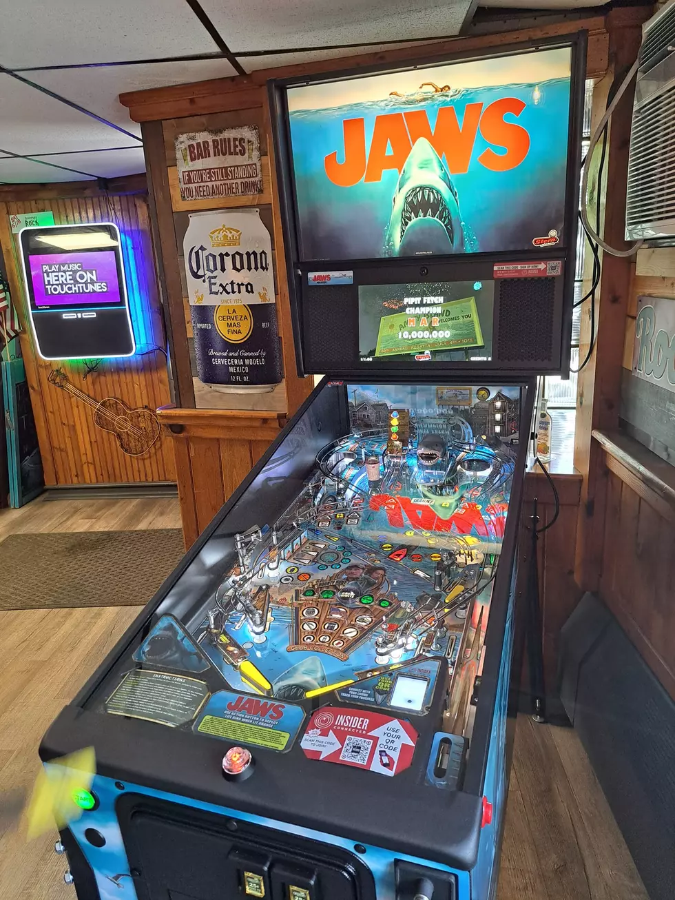 New Jaws Pinball Arrives At Hudson Valley&#8217;s # 1 Dive Bar