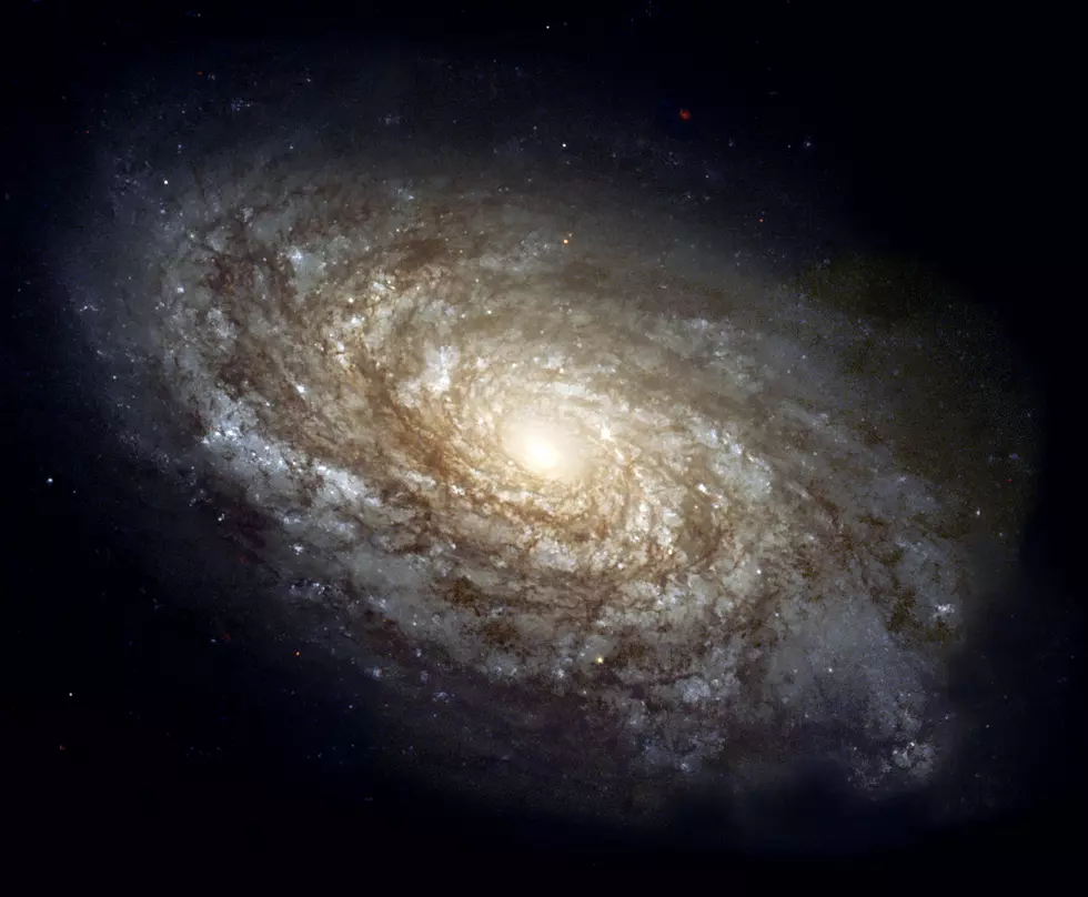 Hubble Space Telescope photo of spiral galaxy NGC 4414