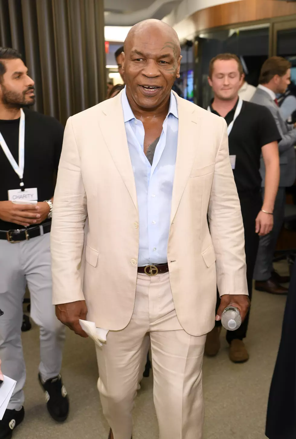 Boxing Legend Returns Home to the Gym Where it All Started