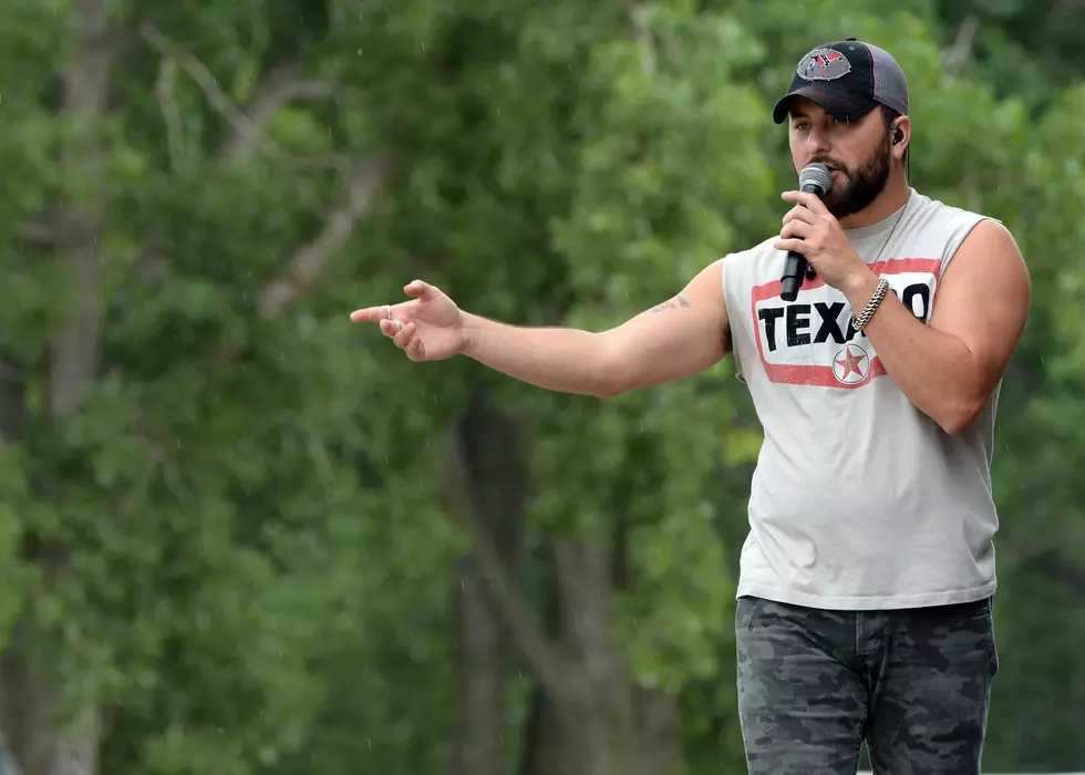 Tyler Farr Breaks up Yet Another Concert Scuffle