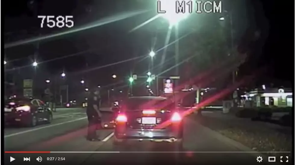 Cops Pulled a Woman Over, Then Helped Deliver Her Baby (VIDEO)