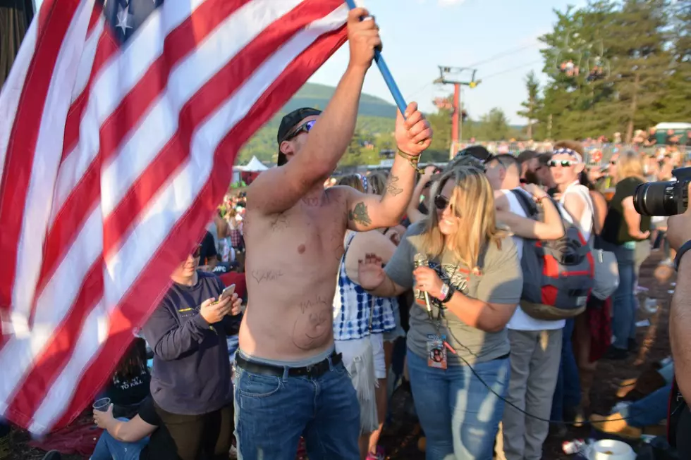 The Dad Bods of The Taste Of Country Music Festival