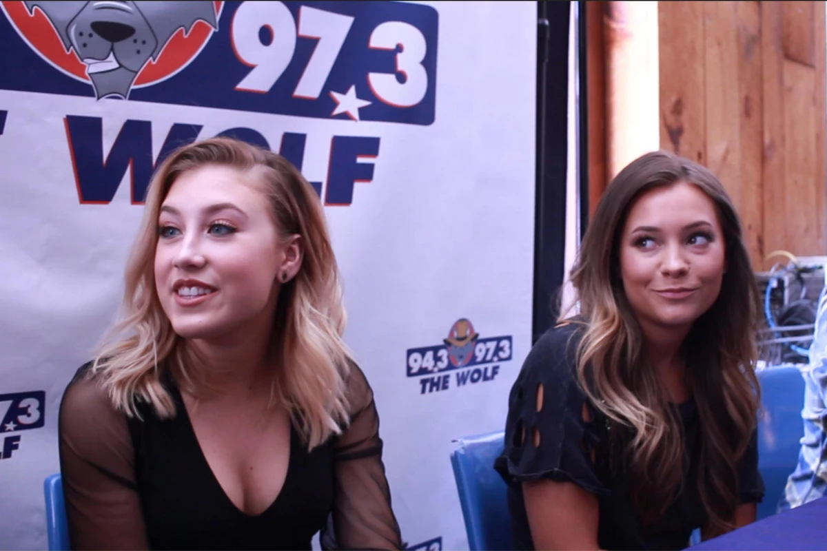Maddie and Tae Play Mediator for CJ and Jess