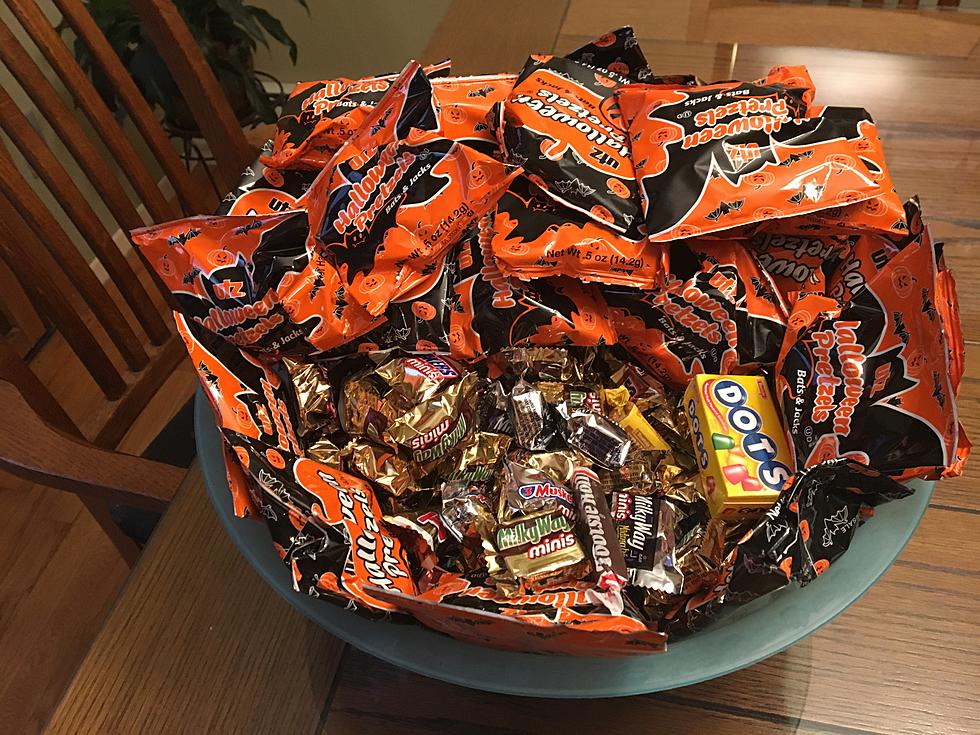 Show us Your Halloween Candy Bowl