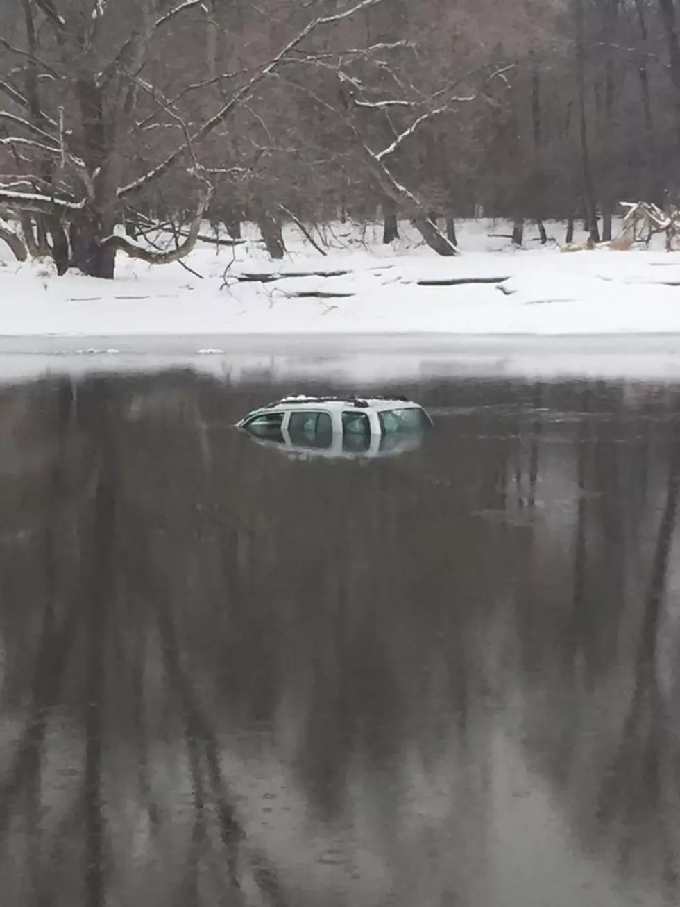 Car Ends Up in Wallkill River