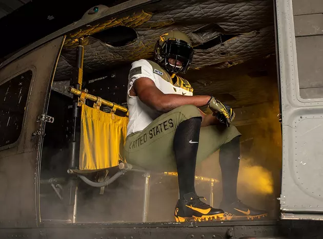Army Football Unveils New Uniforms for Army-Navy Game
