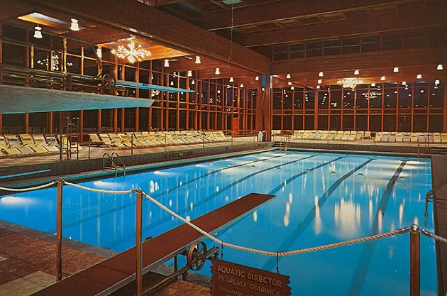 Grand Catskill Resorts and 5 NYC locations Make a Bygone Tourist Hot Spot List