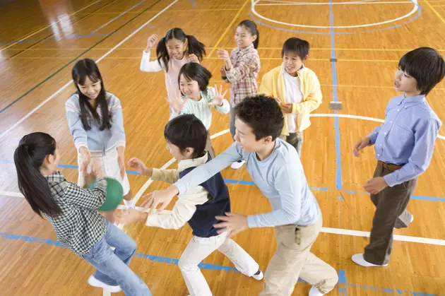 7 Gym Class Games That Make Us Miss Being a Kid