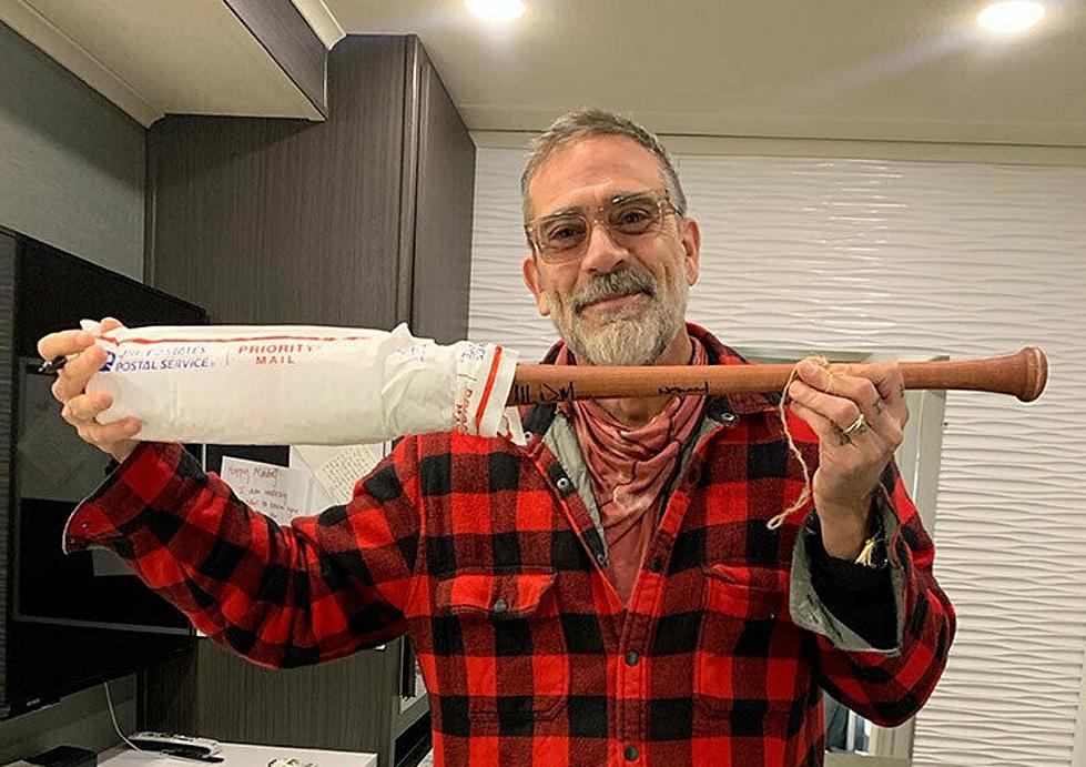 Jeffrey Dean Morgan Offers Up 'Lucille' For Veteran Charity  