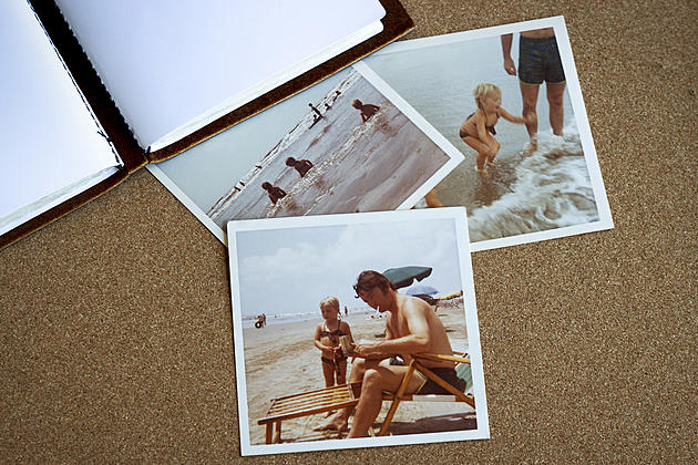 3 Easy Things That Will Bring New Life to Old Family Photos