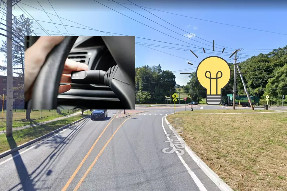 Is it Required to Use Your Blinker When You Enter a Roundabout in New York?