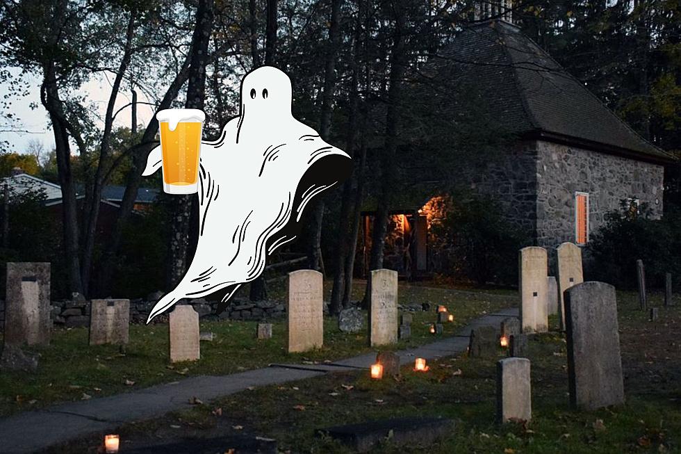 Oldest Neighborhood in New York offers Spooky Tour with Beer