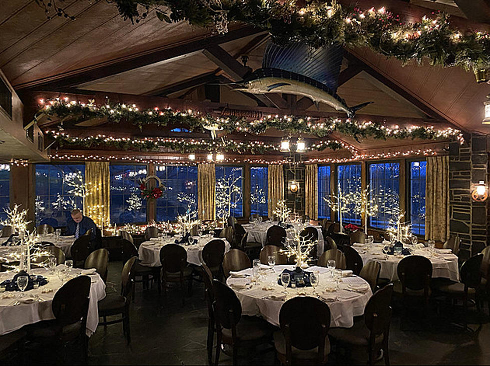 The Ship Lantern Inn Welcomes All for The Holiday Season