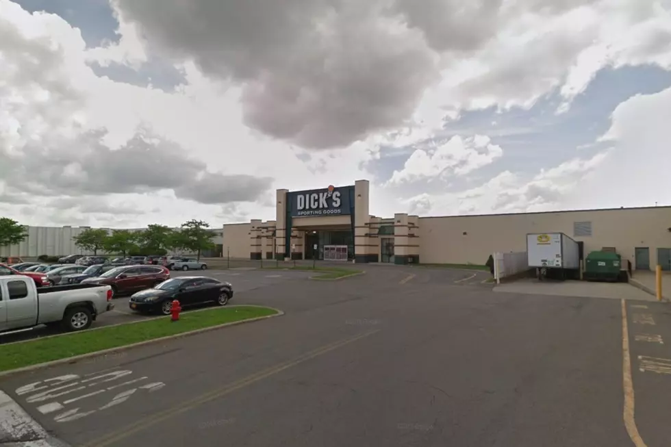 Dick’s Sporting Goods Moving Out of the Hudson Valley Mall?
