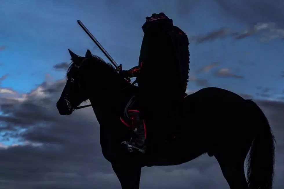 Two Thrilling Equine Celebrities Are Celebrating A Birthday