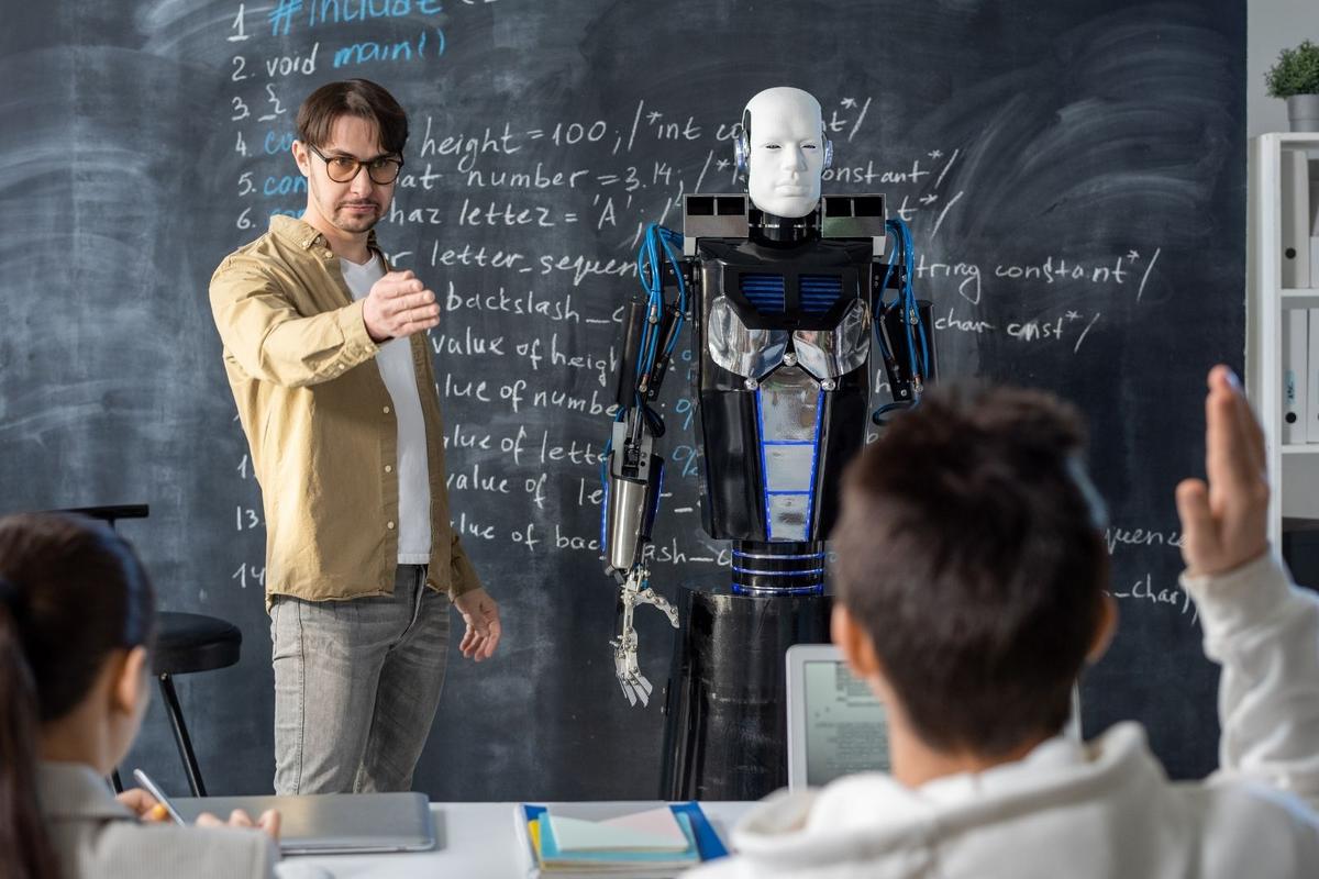 Humanoid Robot Is Coming To Upstate New York School Classroom