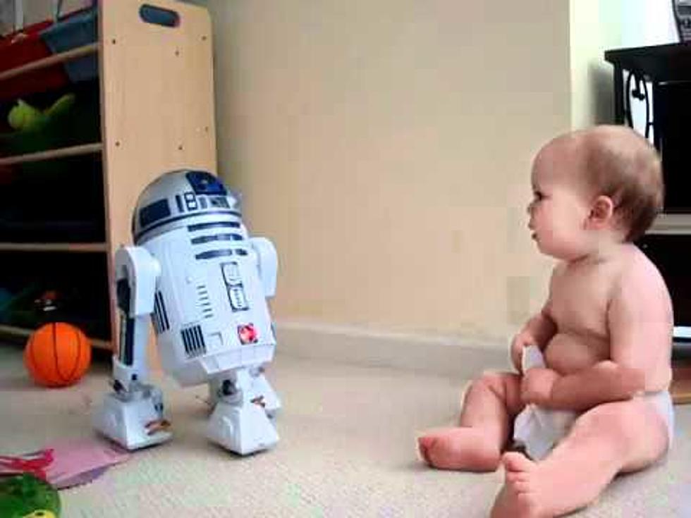Baby Has Conversation With R2D2 [Video]