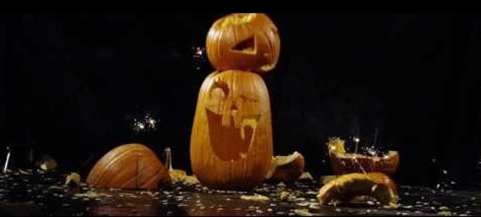 Pumpkins Being Smashed In Slow Motion – Creepy [Video]