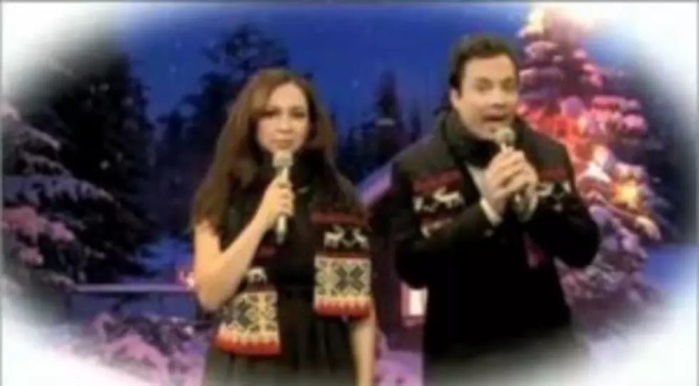 Jimmy Fallon And Maya Rudolph Do &#8216;Baby It&#8217;s Cold Outside&#8217; In Chipmunk Style [Video]