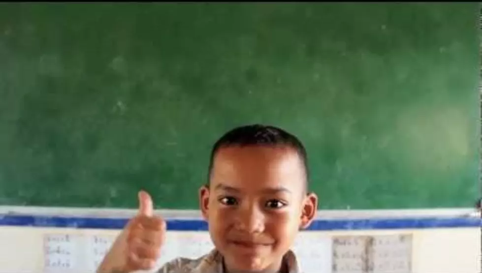 Cambodian Children Try To Learn How To Say &#8216;Supercalifragilisticexpialidocious&#8217; [Video]