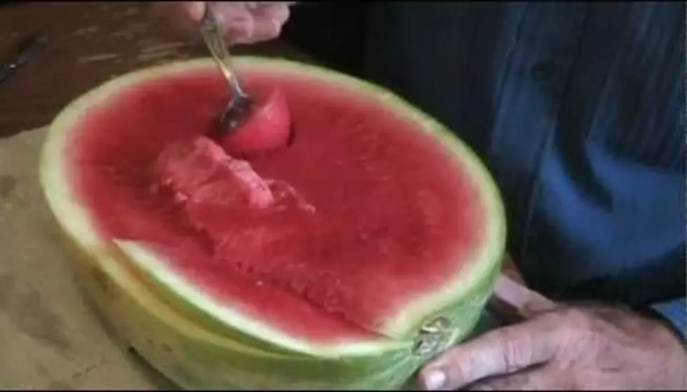 Learn How to Properly Eat a Watermelon [Video]