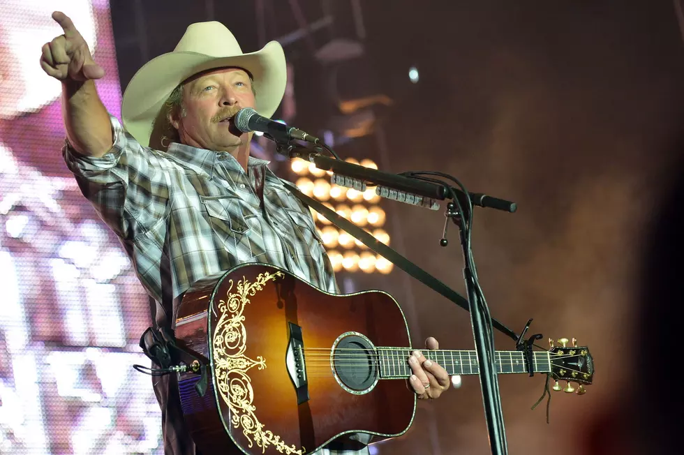 Alan Jackson Come To Evansville This Friday &#8211; Be A VIP [VIDEOS]