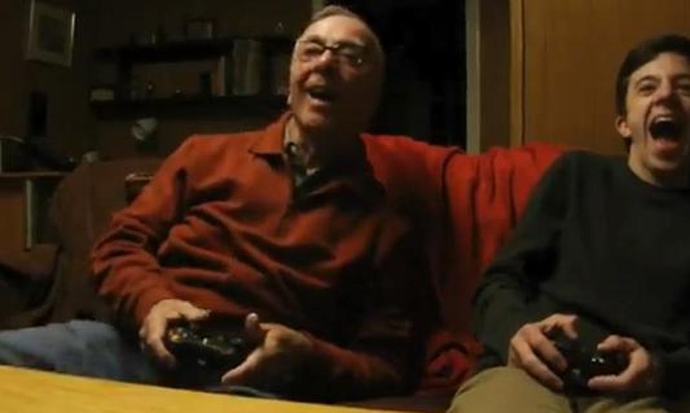 84-Year Old Grandpa Plays XBox and Loves It [VIDEO]