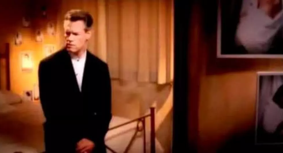 One You Might&#8217;ve Missed &#8211; Mother&#8217;s Day Song &#8211; Randy Travis &#8216;Angels&#8217;