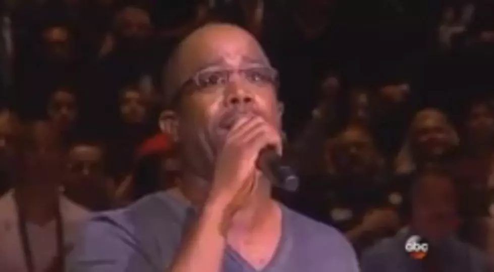 Daruis Rucker Proves Once Again That the National Anthem Is the Hardest Song to Sing Live