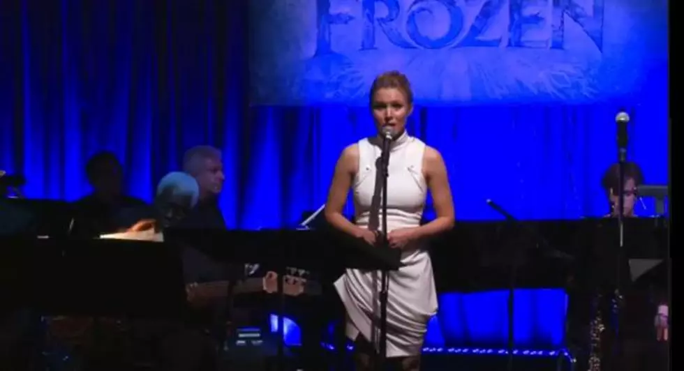Leslie&#8217;s Lovin It &#8211; Kristen Bell Singing Frozen&#8217;s &#8216;Do You Want to Build a Snowman&#8217; LIVE at Every Age