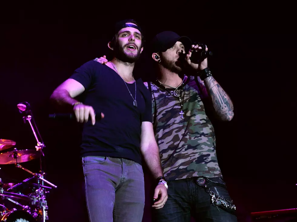 Jon and Leslie Listeners Talk Back and Ask &#8211; Brantley Gilbert or Thomas Rhett, Be My Prom Date
