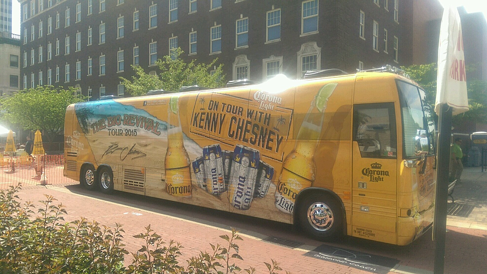 We are Ready for Kenny Chesney&#8217;s Big Revival Show Tonight &#8211; Are You?