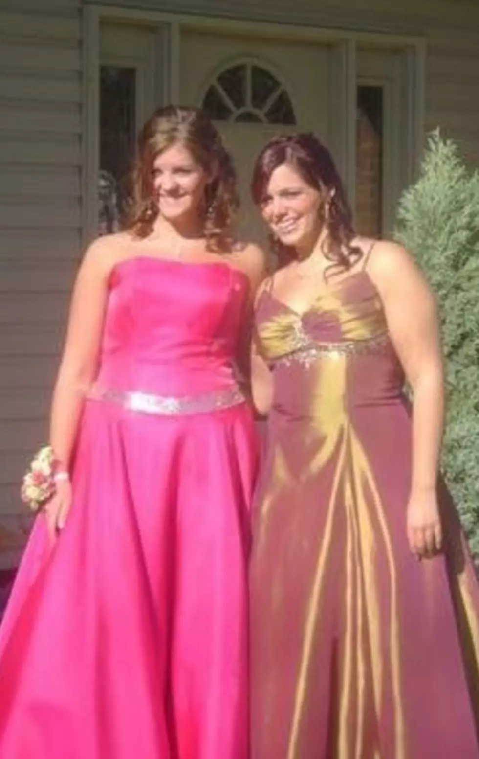 #ThrowBackThursday Melissa&#8217;s Glowing Prom Dress [PICTURE]