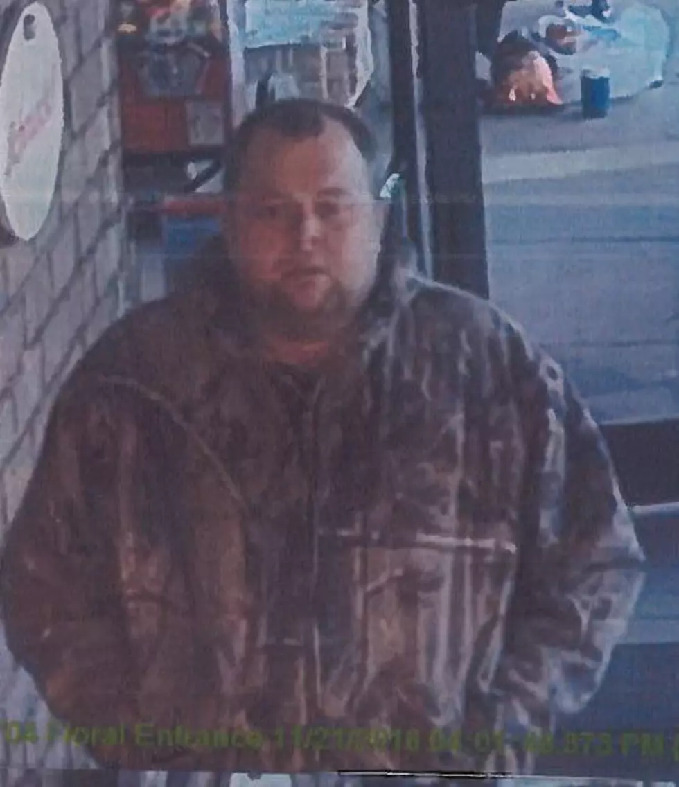 Do You Recognize This Man?  EPD Needs Help Identifying Identity Thief!