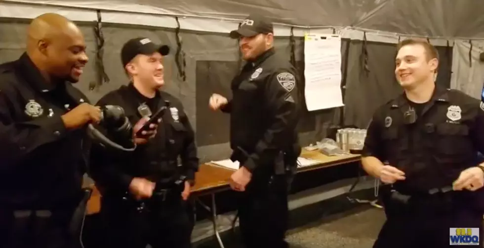 Evansville Police Officers Sing &#8216;Rudolph the Red Nose Reindeer&#8217; [WATCH]