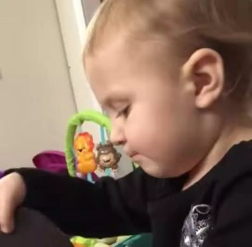 Cute Toddler Singing &#8220;Jolene&#8221; Will Brighten Your Day [VIDEO]