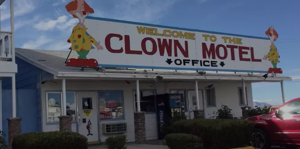 Would YOU Stay in This Creepy Clown Motel?!