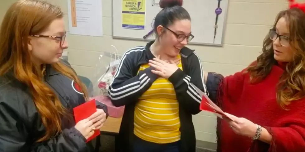 Evansville Teens Get Tearful Reading Love Letter From Their Mom