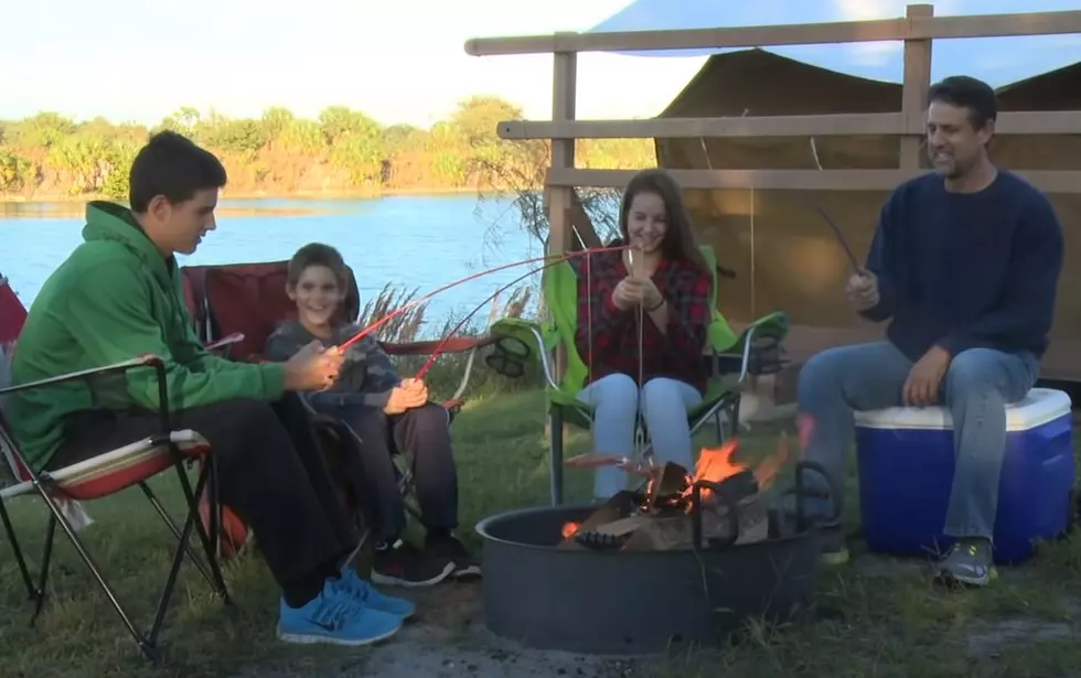 Roast Marshmallows And Hot Dogs With This Campfire Fishing Pole Roaster