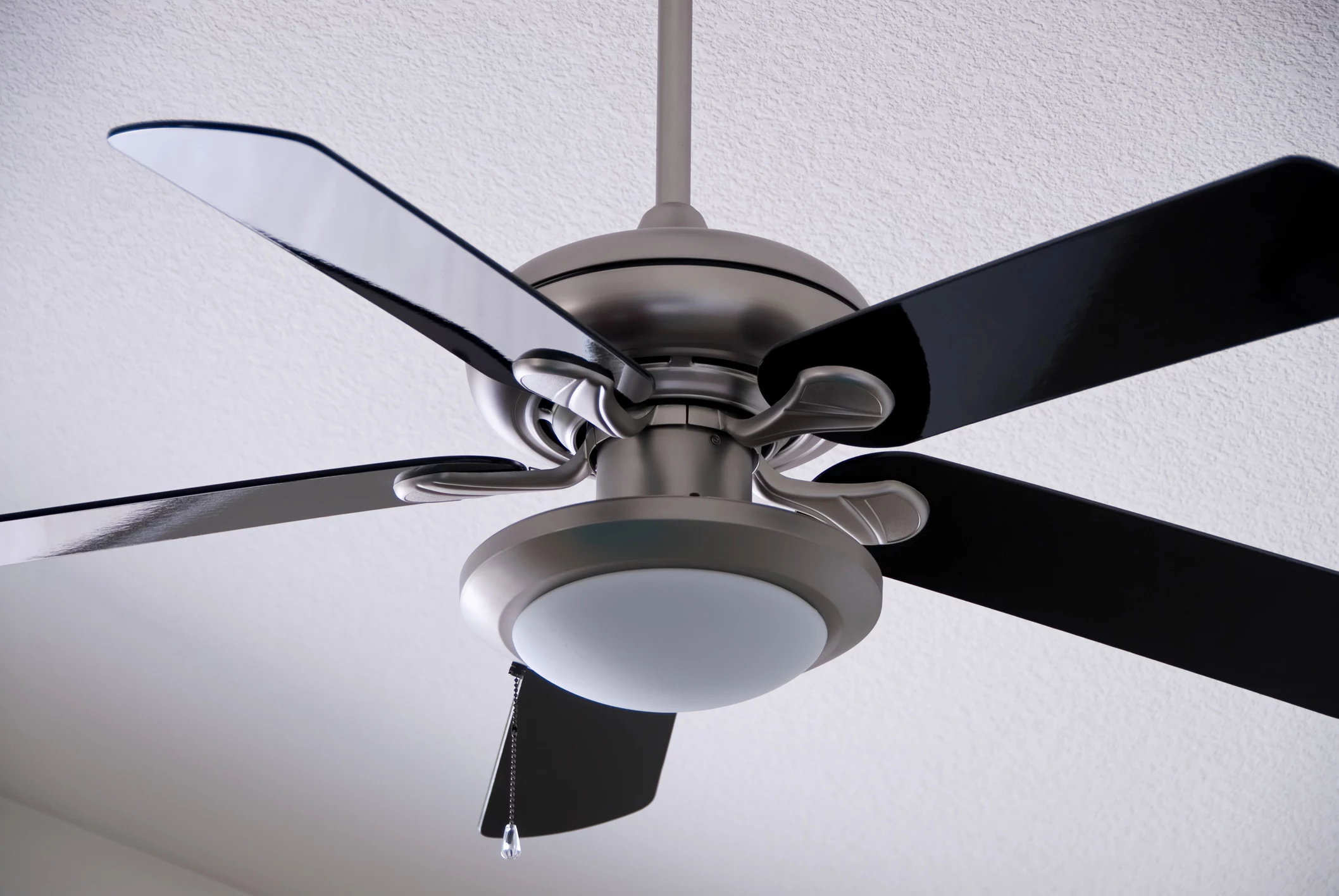 The World Is Realizing Their Ceiling Fans Have Hot & Cold Switch