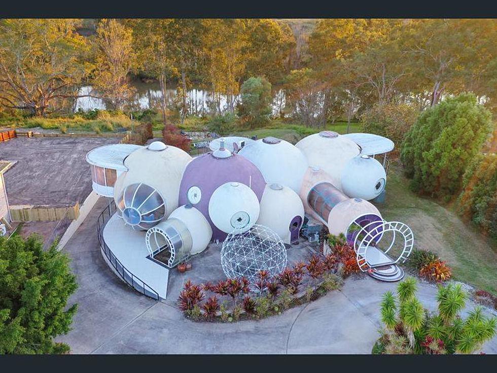 See Inside ‘The Bubble House’ It’s Futuristic and Out Of This World [GALLERY]