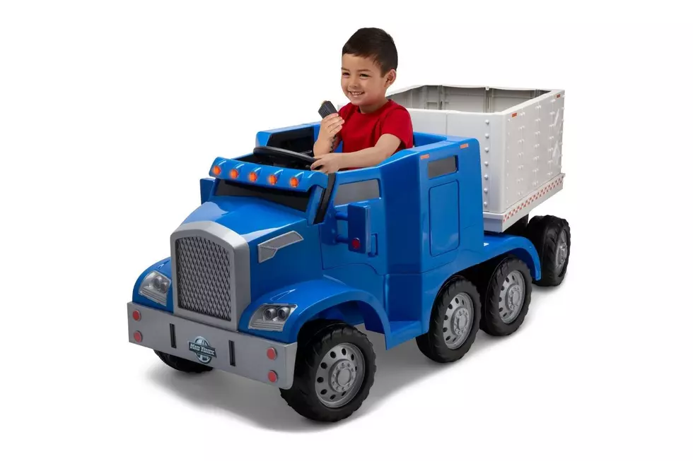 Your Kid Can Haul Things Around In This Battery Operated Semi-Truck