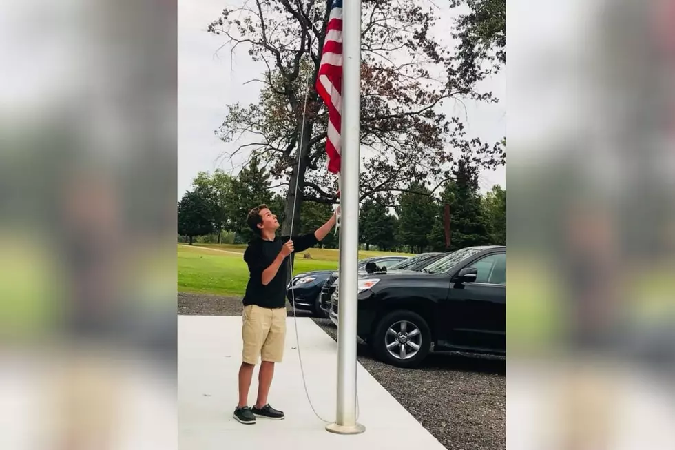 IL Teen Shows True Patriotism With A Simple Gesture Of Respect For Our Flag and Those Who Defend It