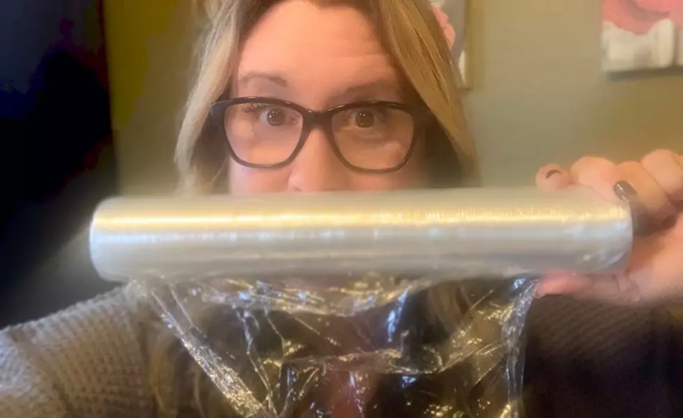 I Had No Idea Plastic Wrap Needs To Be Stored In A Special Place [LIFE HACK]