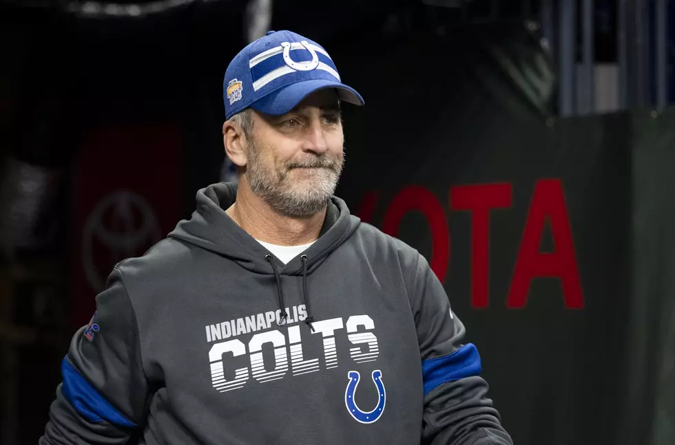 Colts Coach Frank Reich Teaches His Granddaughter How to Properly Carry a Football in Adorable Video