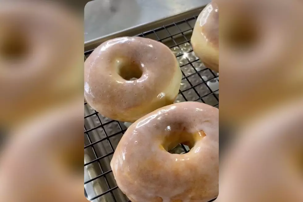 How To Make Kripsy Kreme Donuts In The Air Fryer