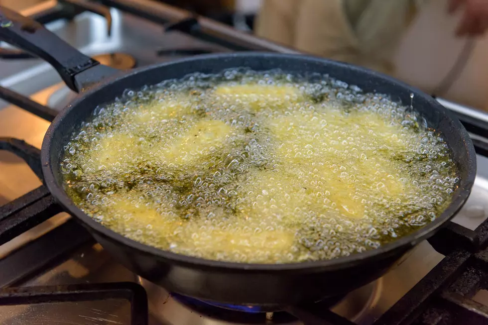 How To Get The Nasty Fried/Burnt Food Smell Out Of Your Kitchen